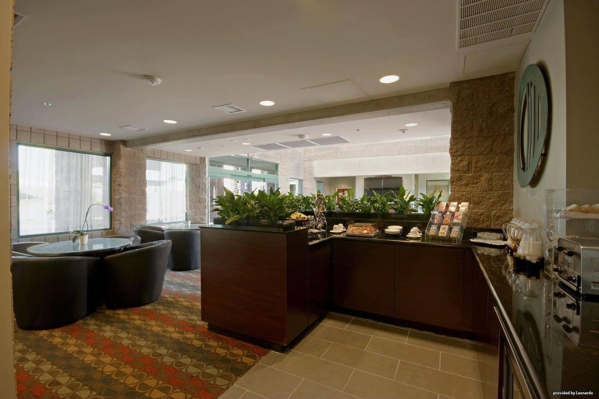 Best Western Plus Sundial Scottsdale Dalaman gambar